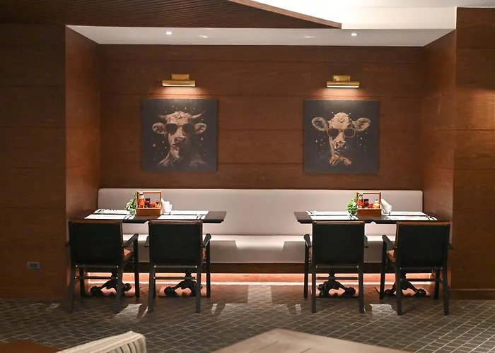 The Landmark 5*